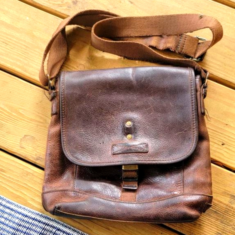 Vintage Leather Patricia Nash Crossbody